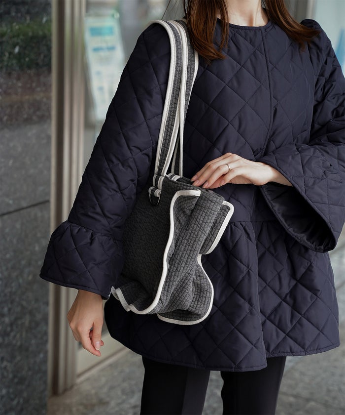 ラッフル ヌビ バッグ Large アイボリー チャコール ネイビー フリーサイズ ラッフルヌビバッグLarge HUIT
