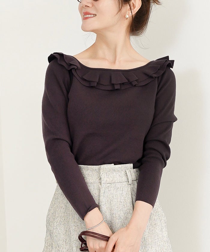 手洗い可 大人カジュアル 上品 長袖 可愛い きれいめ オフィス フェミニン 秋冬春 ジョイントスペース 2段フレア襟ニットPO Liala×PG