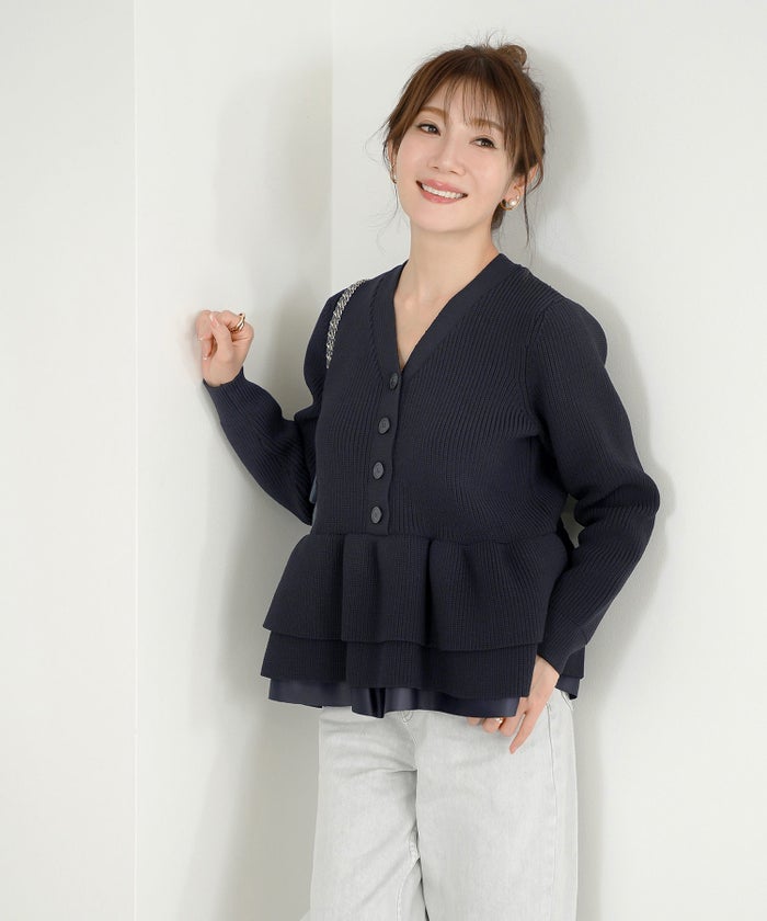 手洗い可 大人カジュアル 上品 長袖 きれいめ オフィス 秋冬 春 かわいい 異素材 ジョイントスペース 肩畦ペプラム裾グログランニットCD Liala×PG