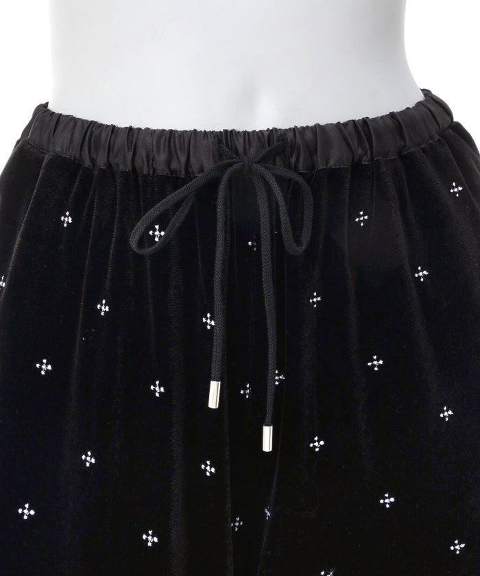 手洗い可 カジュアル シンプル 大人 上品 可愛い 柄 秋冬 リラクシー ウエストゴム ジョイントスペース ベロア刺しゅうパンツ Liala×PG