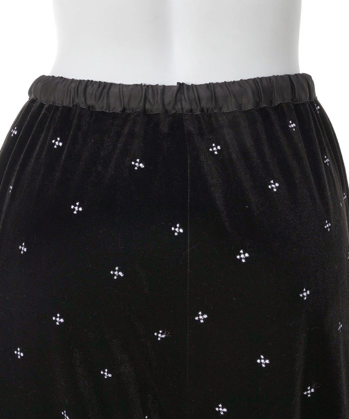 手洗い可 カジュアル シンプル 大人 上品 可愛い 柄 秋冬 リラクシー ウエストゴム ジョイントスペース ベロア刺しゅうパンツ Liala×PG