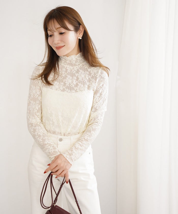 手洗い可 上品 着回し かわいい 大人カジュアル きれいめ フェニミン 柄 ジョイントスペース レースプルオーバー Liala×PG