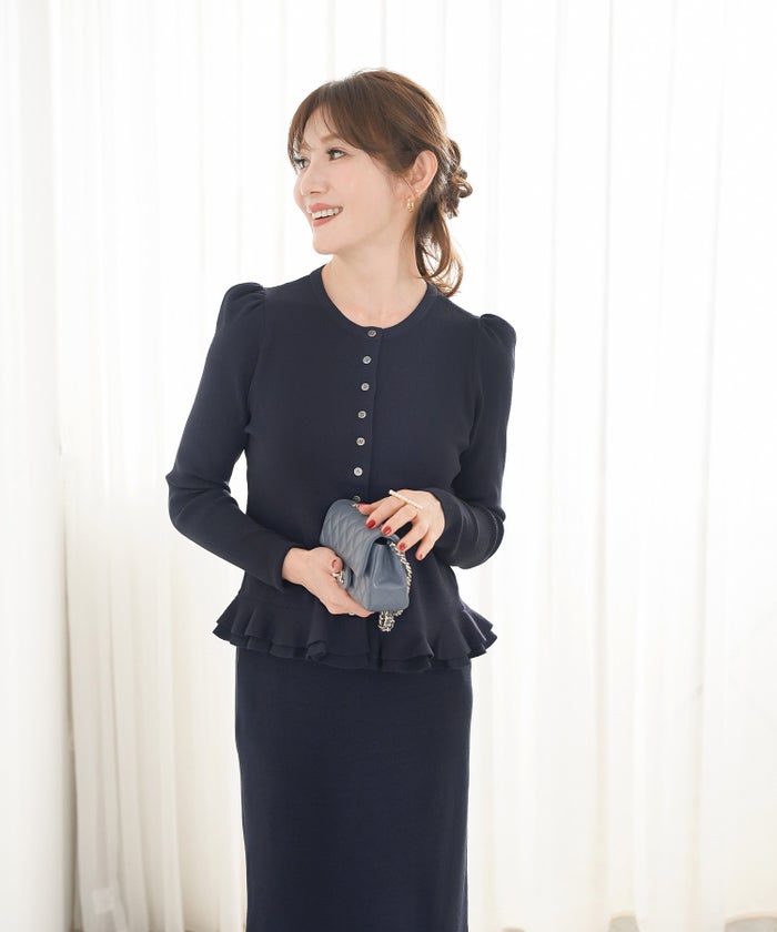 手洗い可 レディース 秋冬春 可愛い 上品 きれいめ オフィス 大人カジュアル フェミニン ジョイントスペース エコヴェロ 裾2段ラッフルCD Liala×PG