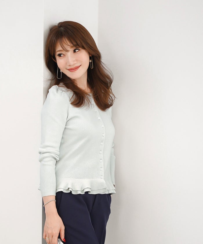 手洗い可 レディース 秋冬春 可愛い 上品 きれいめ オフィス 大人カジュアル フェミニン ジョイントスペース エコヴェロ 裾2段ラッフルCD Liala×PG